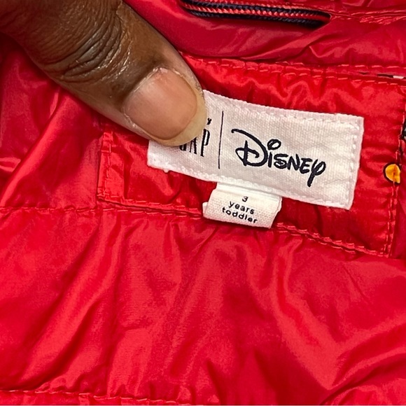 Toddler Disney and Gap collaboration. - Picture 4 of 5